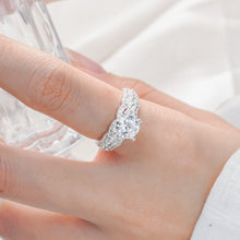 Nhẫn bạc nữ LAMY  Sparkling Luxury Silver Ring CDE8288SV - Nhẫn bạc ta cao cấp