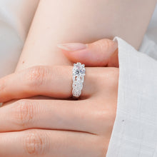 Nhẫn bạc nữ LAMY  Sparkling Luxury Silver Ring CDE8288SV - Nhẫn bạc ta cao cấp