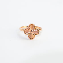Nhẫn nữ CDE Enchanted Clover Ring Rose Gold CDE8389RG