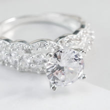 Nhẫn bạc nữ LAMY  Sparkling Luxury Silver Ring CDE8288SV - Nhẫn bạc ta cao cấp