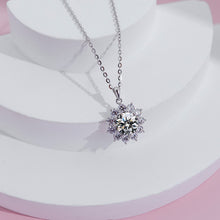 Dây chuyền kim cương Moissanite LAMY hoa 11 cánh đá chủ 6.5 ly CDEDN030WH - Hàng chính hãng đã kiểm định