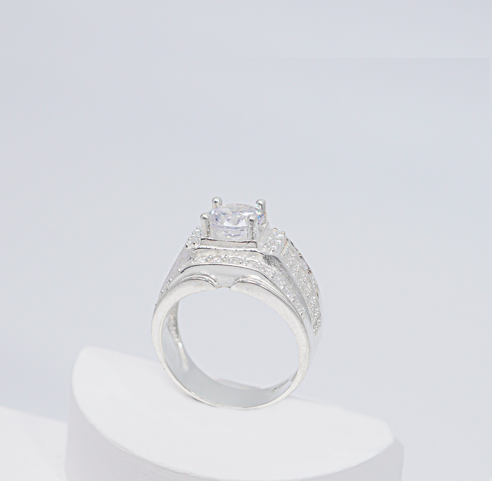 Unique Shiny Square Ring Silver