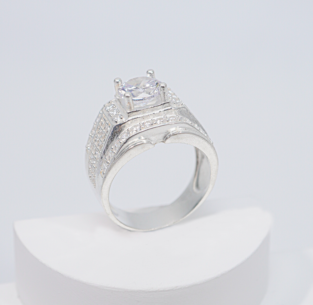 Unique Shiny Square Ring Silver