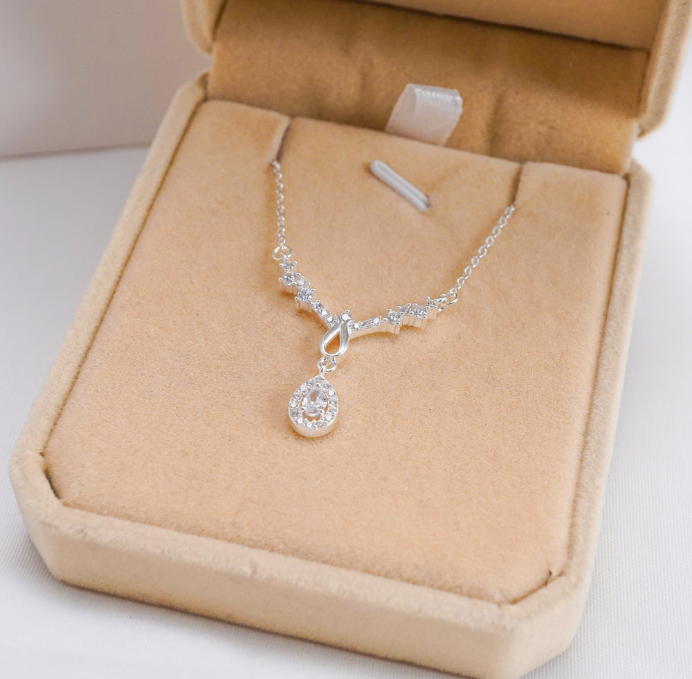 Water Drop Pendant Necklace Silver