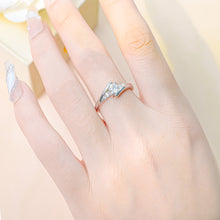 Nhẫn kim cương Moissanite LAMY Twisted Shine 5 ly kiểm định GRA CDEDR036 - Hàng chính hãng đã kiểm định