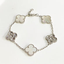 Milgrain Sparkle Four Leaf Clover Bracelet - Bạc, đá trắng