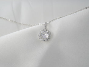 Dây chuyền bạc nữ LAMY Teardrop Of The Ocean Necklace CDE6164SV