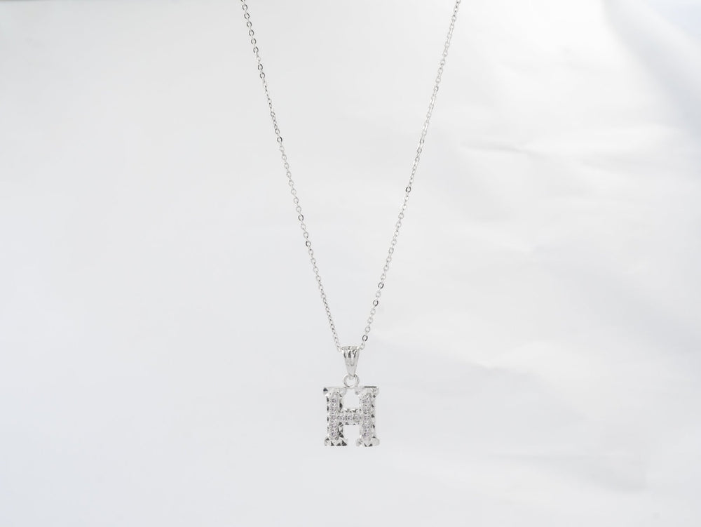 Sparkling Alphabet H Necklace, chữ H đính đá nhỏ