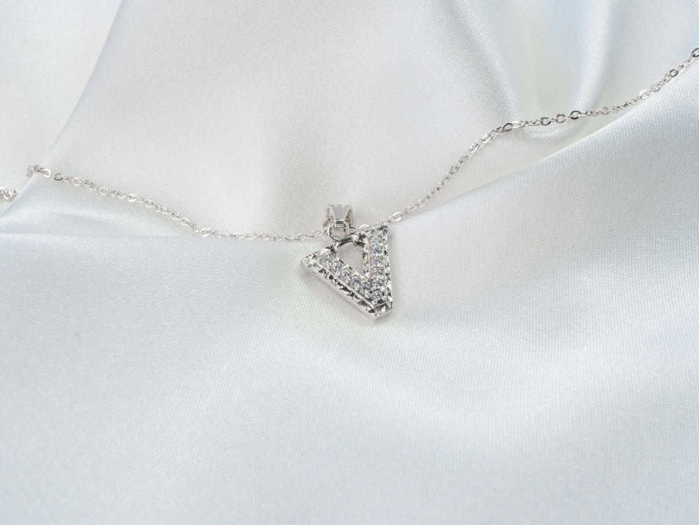 Sparkling Alphabet V Necklace - 6140SV