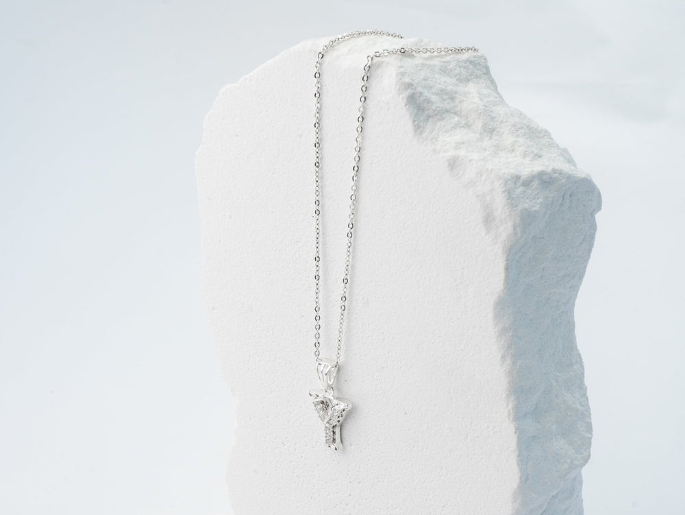 Sparkling Alphabet Y Necklace Silver, chữ Y đính đá nhỏ