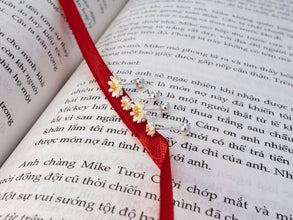 Khuyên tai nữ LAMY Sparkling Matricaria Chamomilla Silver Earrings CDE3086SV