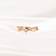 CDE Dia Tiara Rose Gold Ring CDE80080