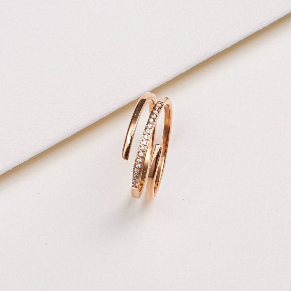 Triple Spiral Ring Rose Gold, nhẫn xoắn ba vòng mảnh chồng lên nhau
