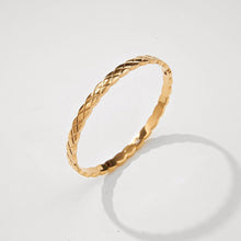 Vòng tay LAMY Crush Gold Bracelet CDE2012GG