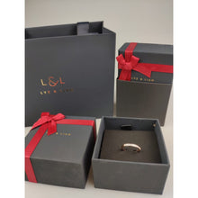 Bộ nhẫn Lyz and Liam Semi-Eternity Ring Couple Ring