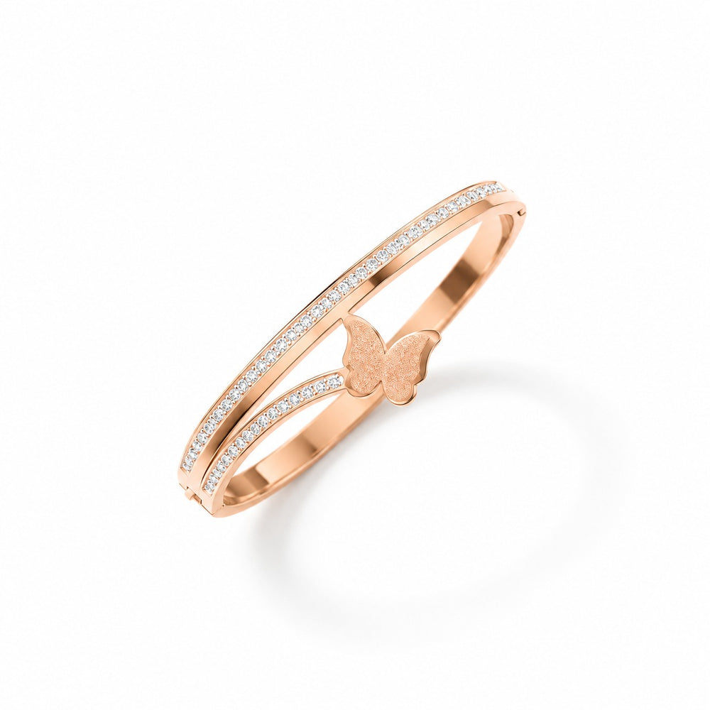 Butterfly Bracelet Classic Cuff Rose Gold, vòng cứng vàng hồng hai thanh đính đá với con bướm nhám, trên nền trắng