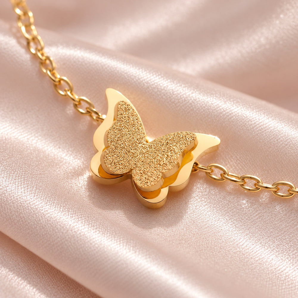 Pave Butterfly Unity Bracelet Gold - 2015GG - ảnh cận