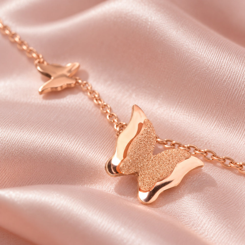 Pave Butterfly Unity Bracelet Rose Gold - 2015RG - chi tiết