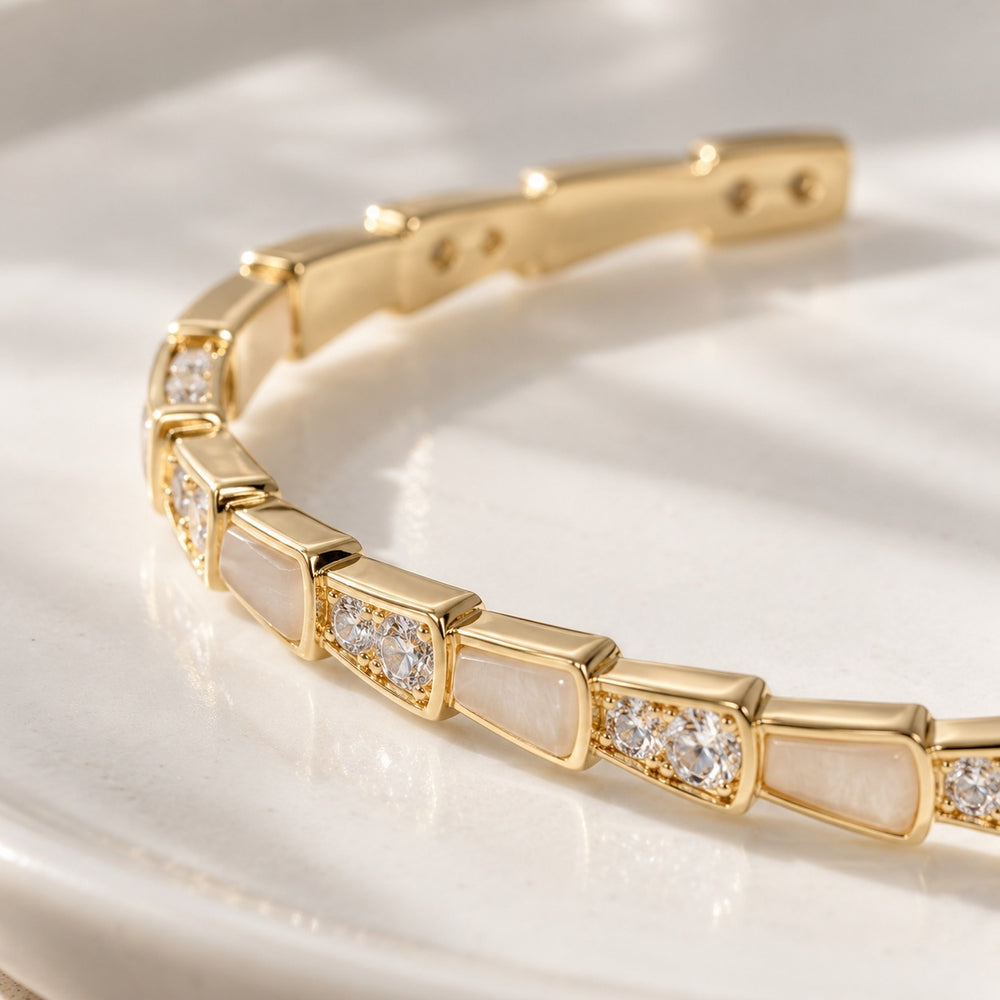 Lyz & Liam Viper Cuff Gold - 2019GG - ảnh cận