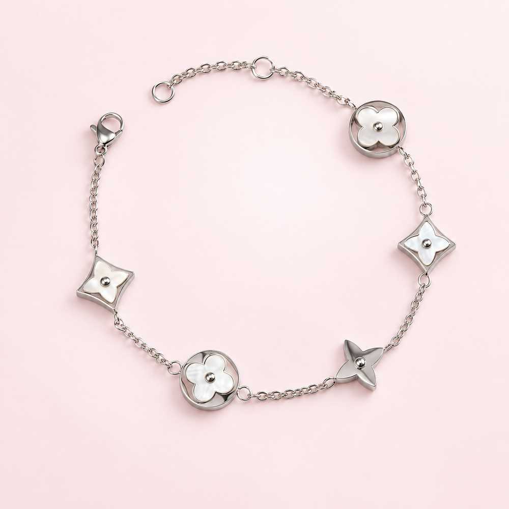 Four Leaf Flower Bracelet - vòng tay hoa bốn cánh xà cừ trắng, màu bạc