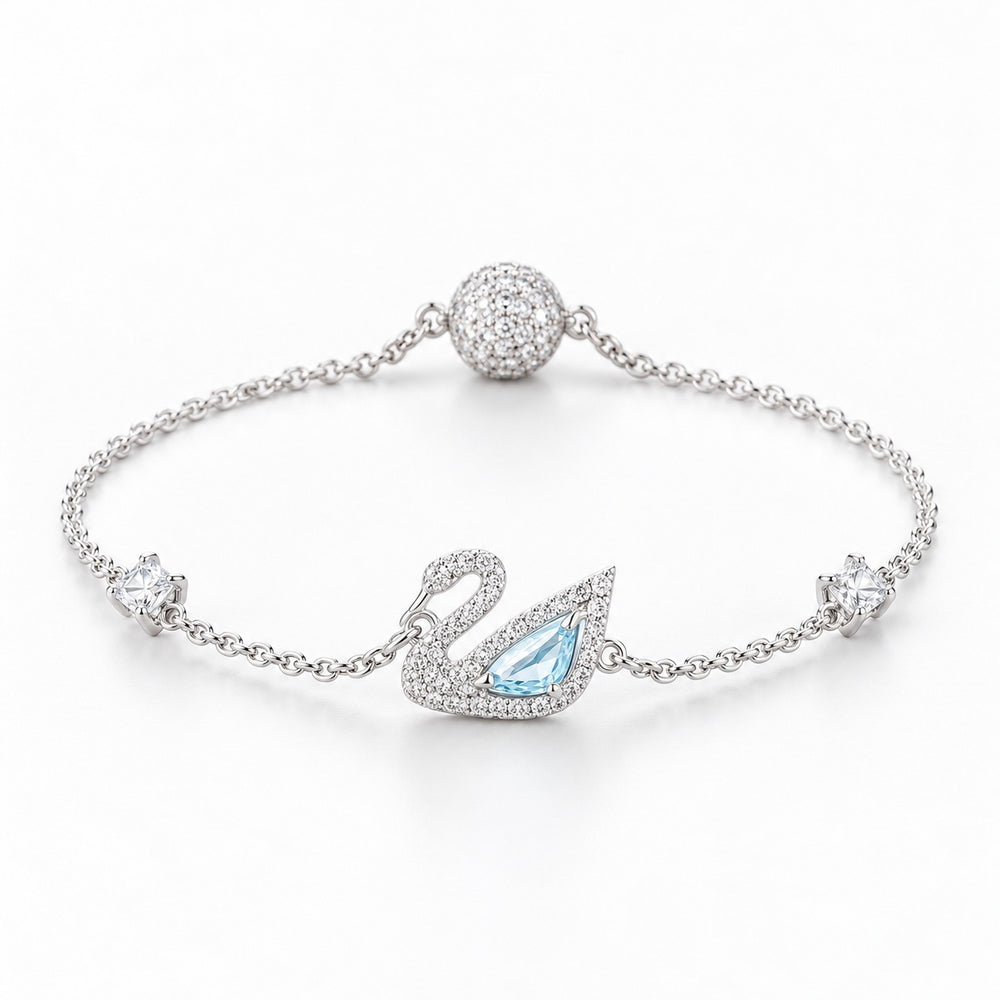Dazzling Swan Bracelet Silver 2050SV, vòng tay bạc mặt thiên nga nạm đá, thân đá giọt xanh aqua, trên nền trắng