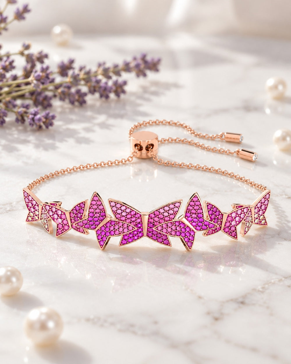 Lắc tay Lilia Butterfly vàng hồng - ảnh bối cảnh