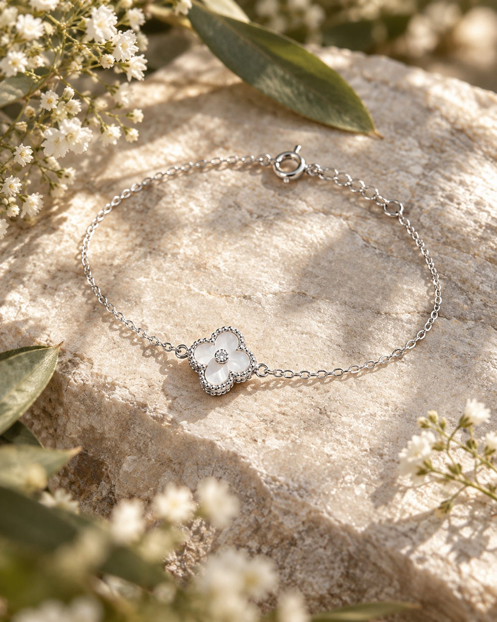 Lucky Four Leaf Bracelet Silver Jewelry Set - ảnh bối cảnh