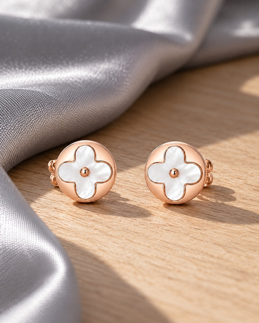 Lucky Leaves Earrings Rose Gold - 3022RG - ảnh bối cảnh