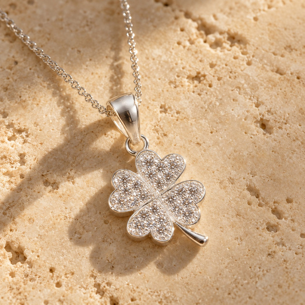 Lucky Four Leaf Clover Necklace Silver - ảnh cận