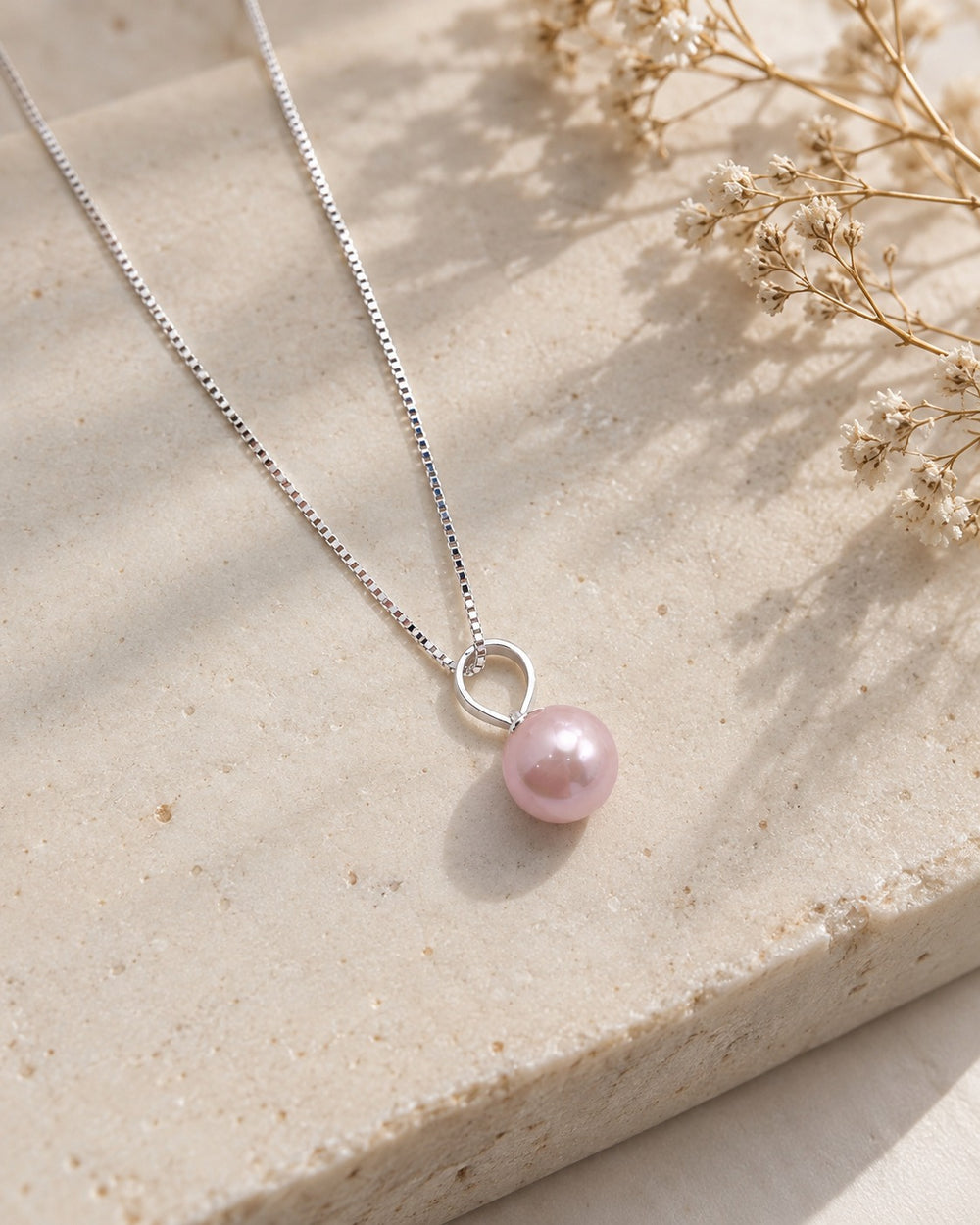Dây chuyền Pink Pearl LAMY 6314PI phối cảnh