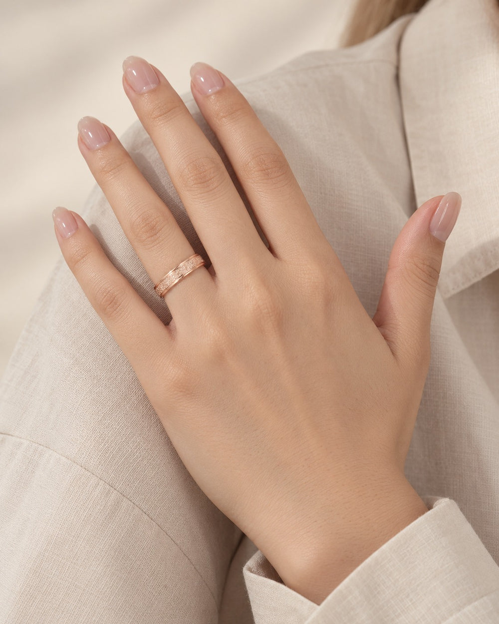 Milgrain Ring Rose Gold Wide - 8004RG - ảnh đeo
