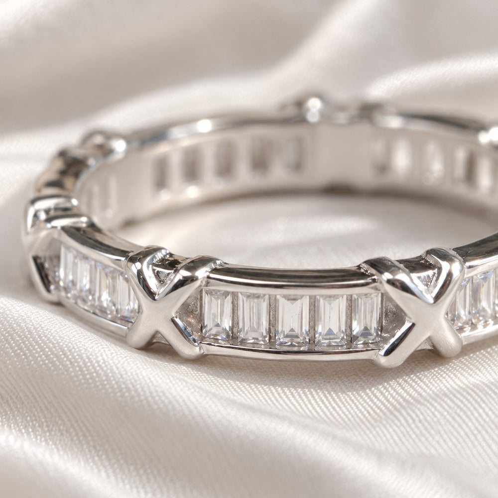 Cận đá baguette và thanh X nhẫn Eternity X 8277SV