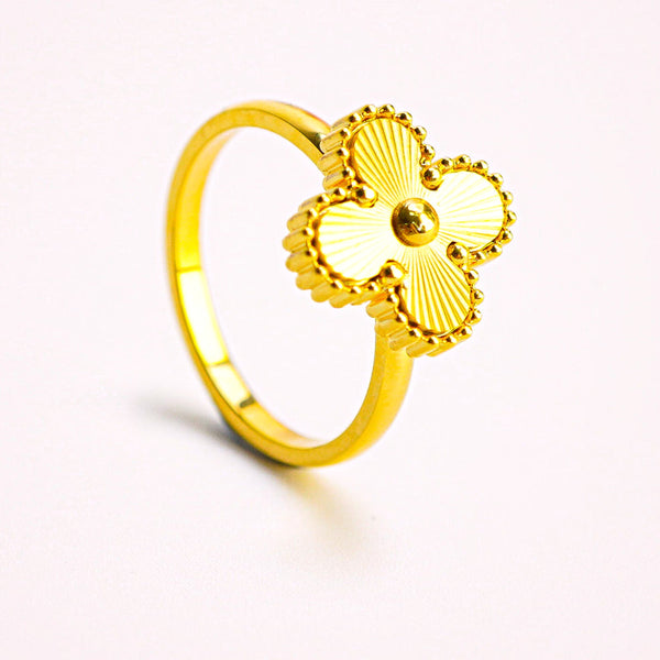 Enchanted Clover Ring Gold - 8389GG