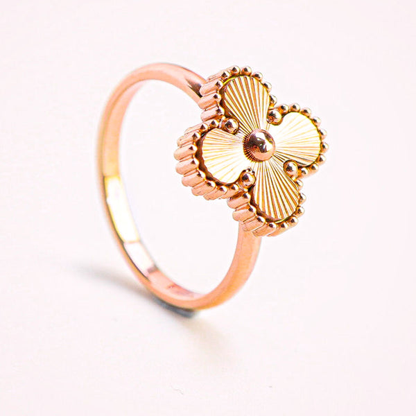 Enchanted Clover Ring Rose Gold - 8389RG