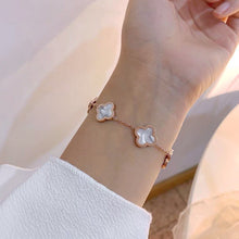 Vòng tay LAMY  Five Four Leaf Clovers Bracelet Rose Gold CDE2026RG