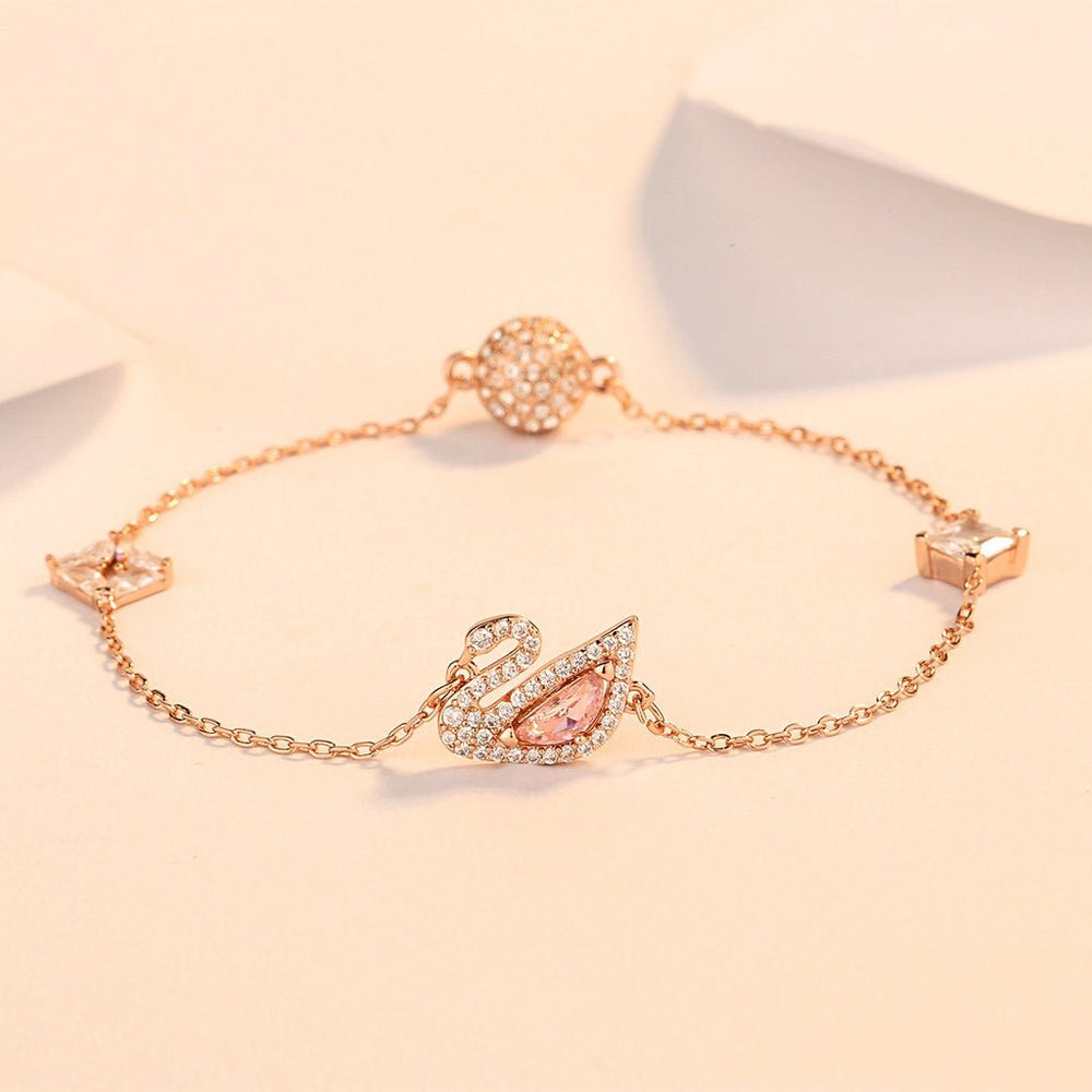 Dazzling Swan Bracelet Rose Gold