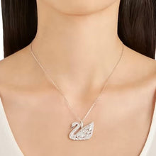 Dây chuyền nữ Swan Lake White Crystal Necklace Silver CDE6057SV