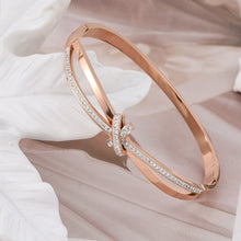 Vong tay LAMY  Perfect Knot Rose Gold Bracelet CDE2009RG