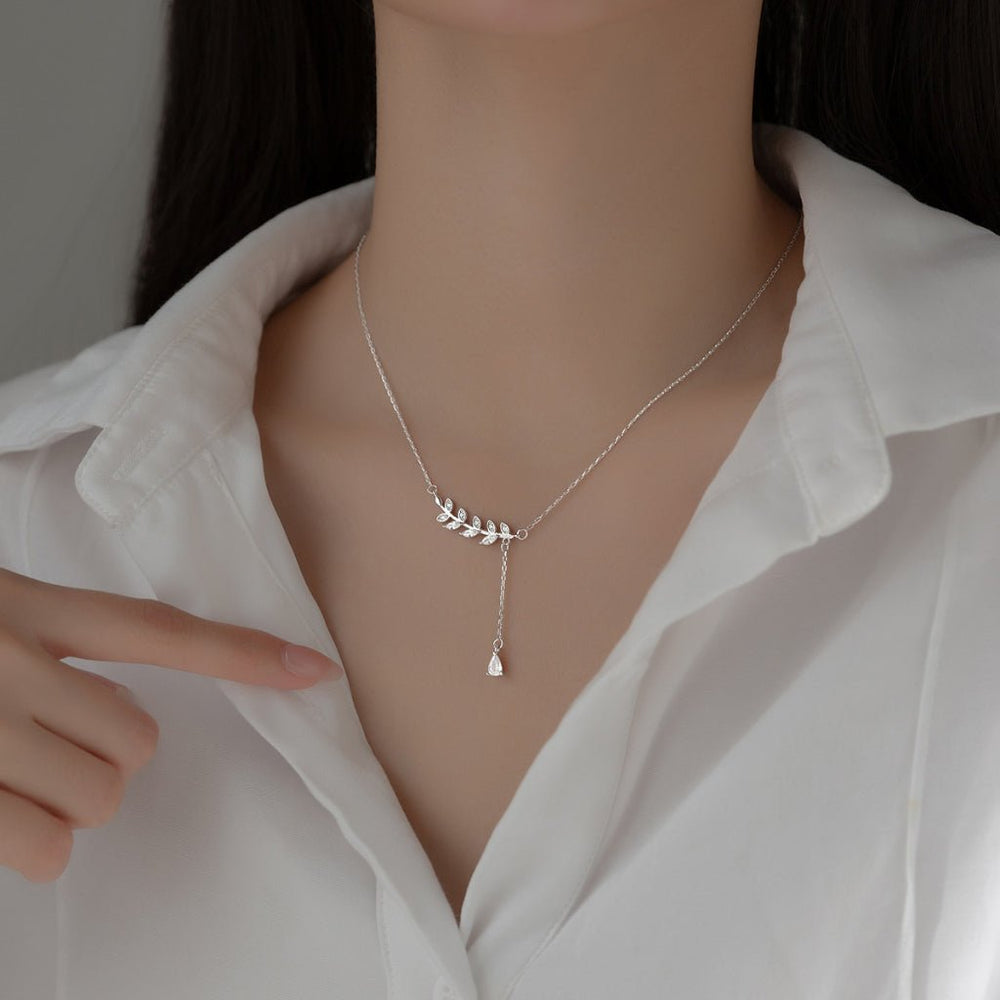 Willow Leaf Necklace Silver