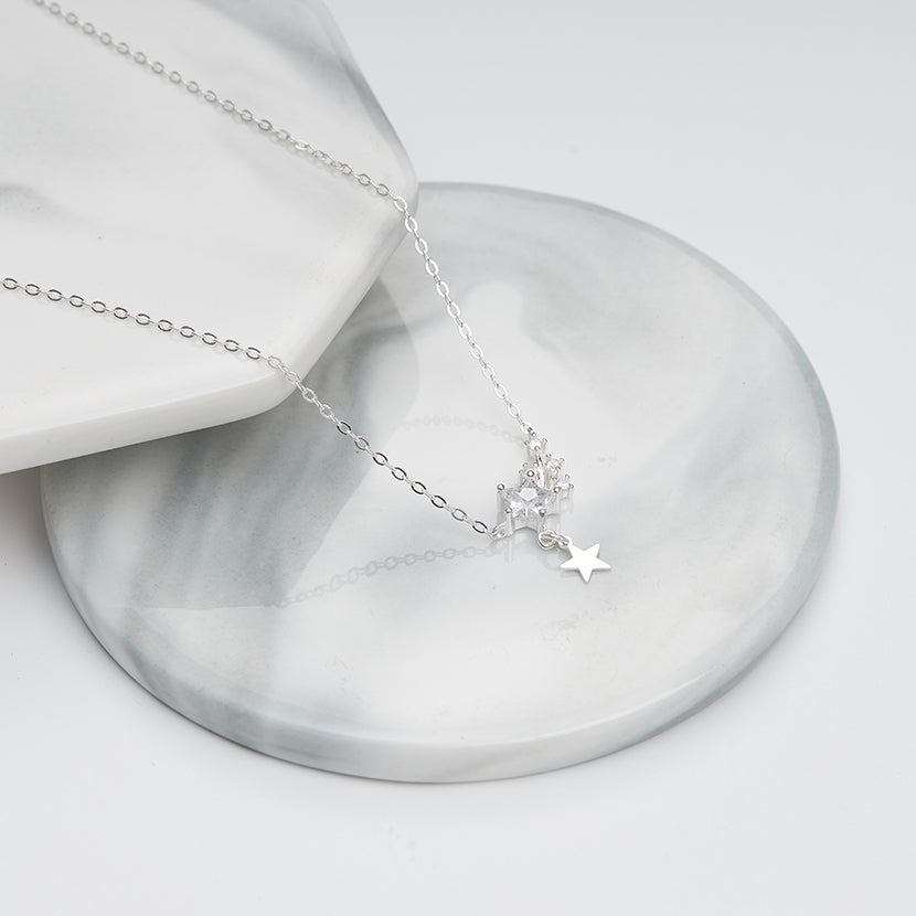 Dây chuyền bạc CDE Twinkling Shooting Star Silver Necklace CDE6083