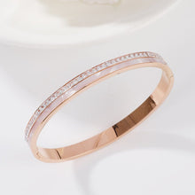 Vòng tay LAMY Crystal Pearls Rose Gold Bracelet CDE2060RG