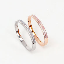 Vòng tay LAMY Crystal Pearls Rose Gold Bracelet CDE2060RG