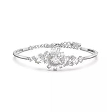 Vòng tay LAMY Gema Bangle Flower White Bracelet CDE2076