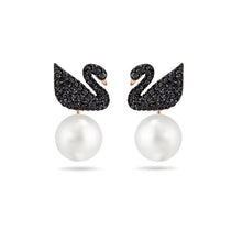 Khuyên tai nữ Black Iconic Swan Rose Gold Earrings CDE3081