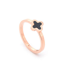 Nhẫn CDE Lucky Four Leaf Ring vàng hồng CDE8085BL dành cho nữ