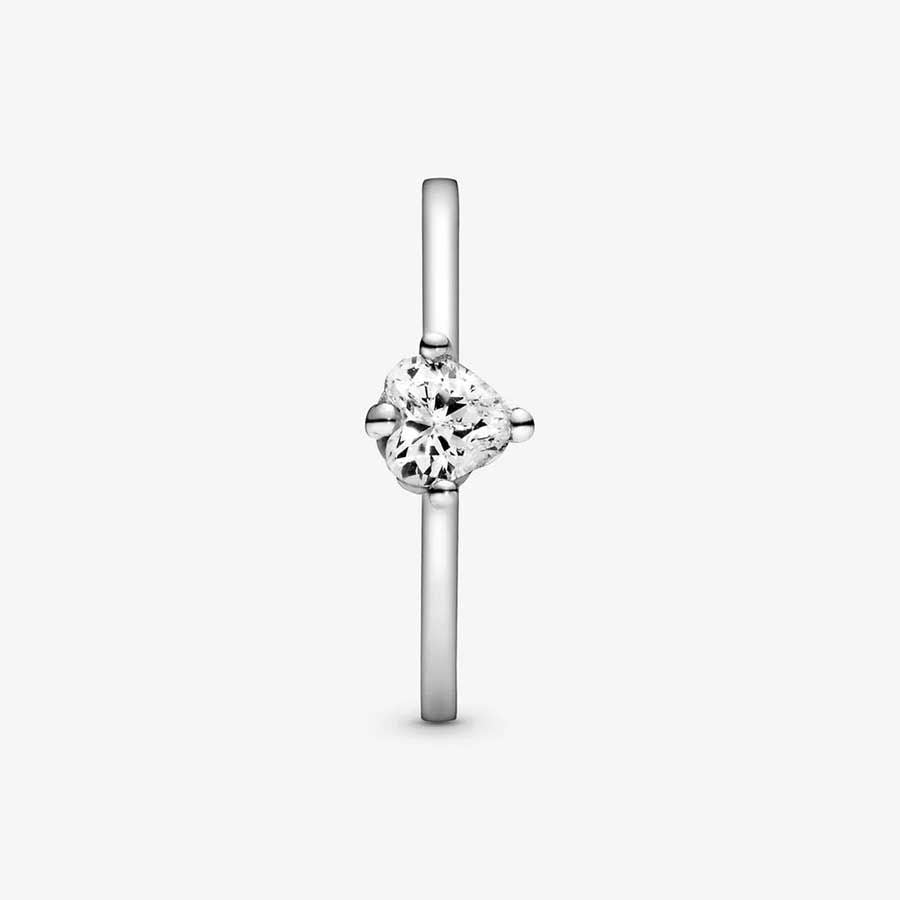 Clear Heart Solitaire Ring Silver, đai nhẫn trơn mảnh