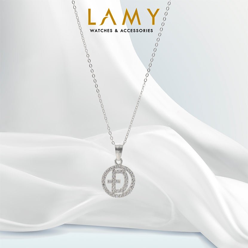 Sparking D-shaped Necklace Silver