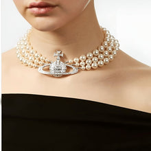 Dây chuyền ngọc trai LAMY Three Row Pearl Bas Relief Gold Necklace CDE6206