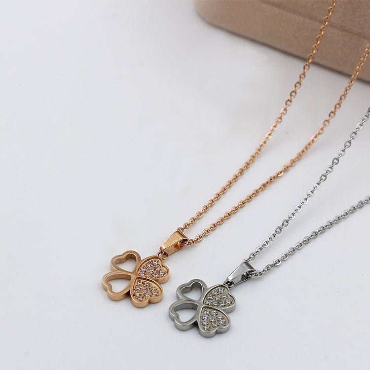 Belle Fleur Pour Vous Necklace