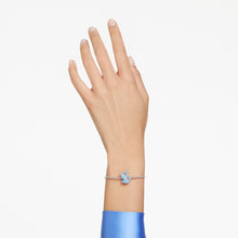 Bộ trang sức LAMY Iconic Swan Blue Crystal Silver Bracelet and Earrings CDE2097BE & CDE3133BE